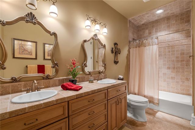 118 Bright Water Trail, Six Mile, SC 29682