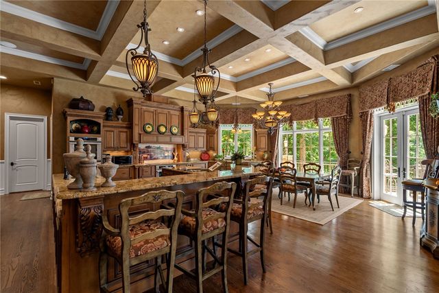 118 Bright Water Trail, Six Mile, SC 29682