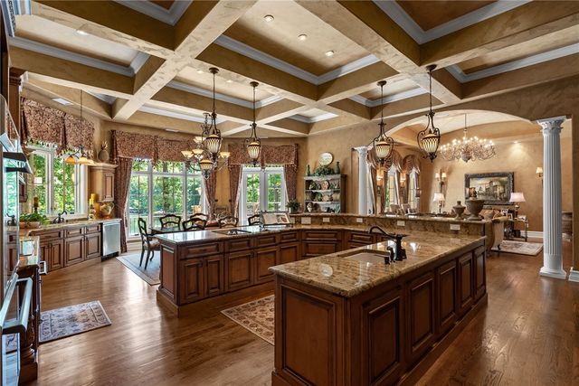 118 Bright Water Trail, Six Mile, SC 29682