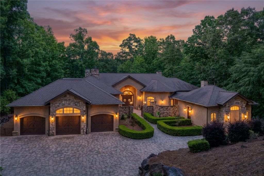 118 Bright Water Trail, Six Mile, SC 29682