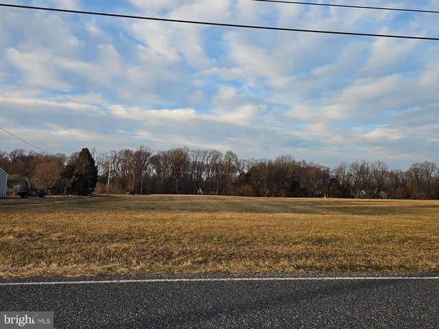 67 COMPROMISE RD, Mannington, NJ 08079