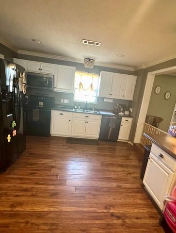 2500 E Houston Avenue, Crockett, TX 75835