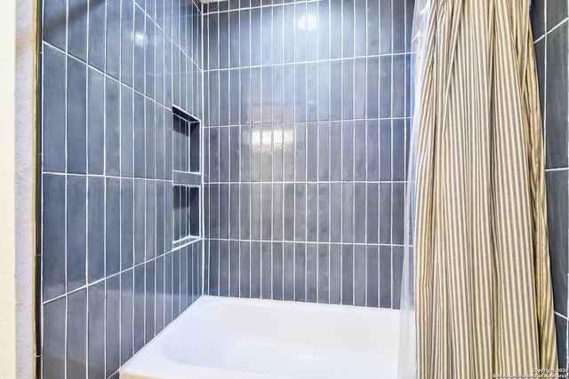 25019 Cooper Cir, San Antonio, TX 78255