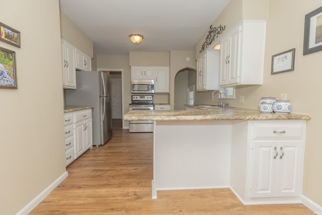 10100 State Road 662 Road, Newburgh, IN 47630