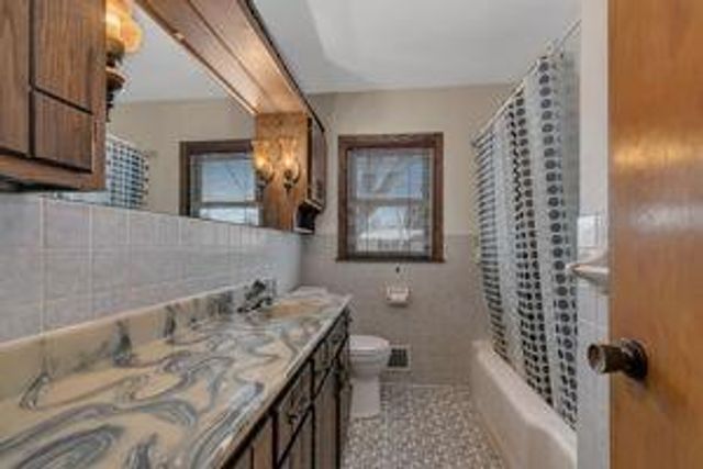 1024 32nd Avenue N, Saint Cloud, MN 56303