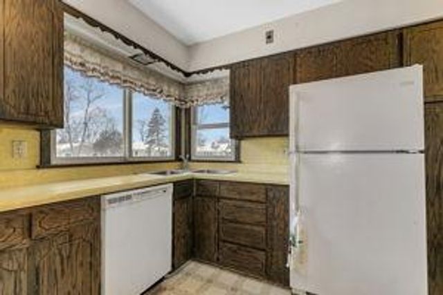 1024 32nd Avenue N, Saint Cloud, MN 56303