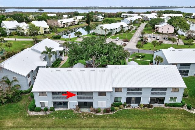 9637 Riverside Drive 3, Sebastian, FL 32958