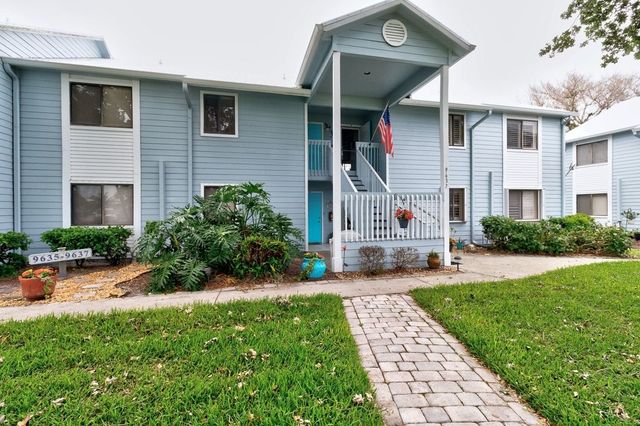 9637 Riverside Drive 3, Sebastian, FL 32958