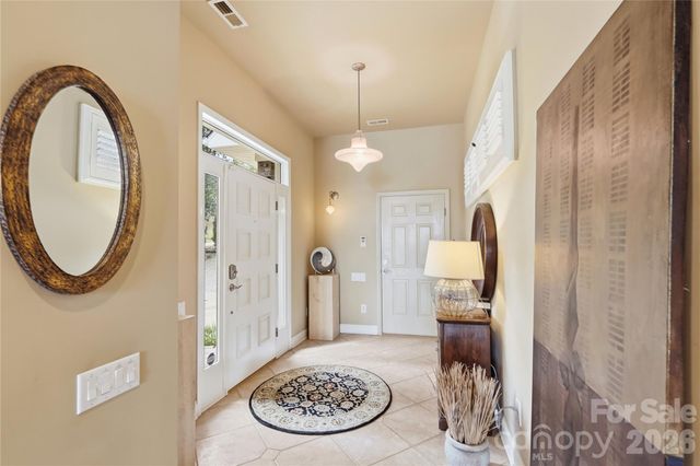1075 Lakefront Woods Drive, Belmont, NC 28012