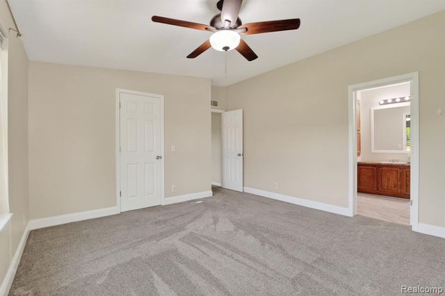 4050 Thompson Road, Linden, MI 48451