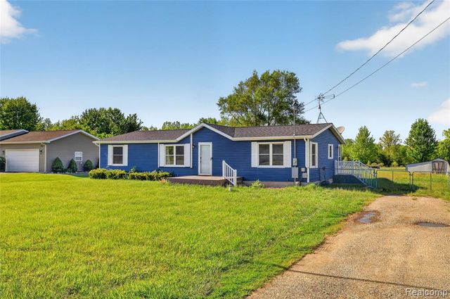 4050 Thompson Road, Linden, MI 48451