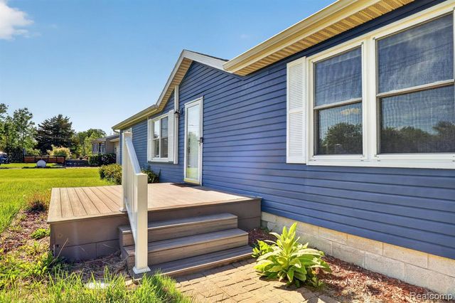 4050 Thompson Road, Linden, MI 48451