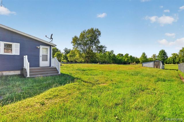 4050 Thompson Road, Linden, MI 48451