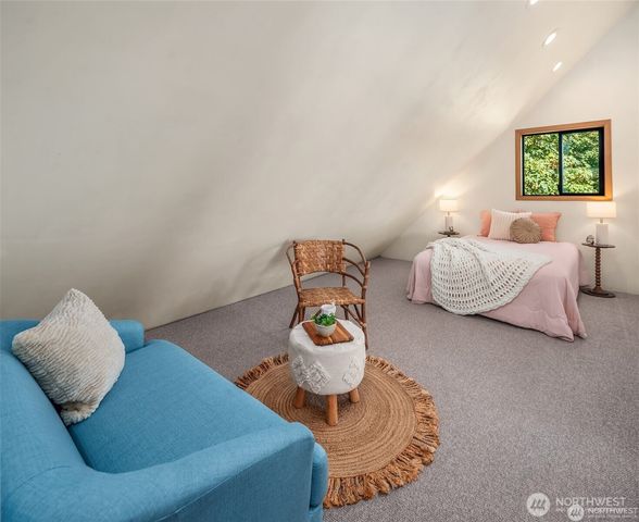 27523 SW Sandy Shores Drive, Vashon, WA 98070