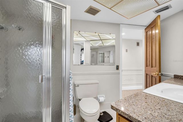2041 CAROLINA AVENUE NE, St Petersburg, FL 33703