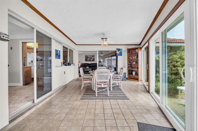 2041 CAROLINA AVENUE NE, St Petersburg, FL 33703