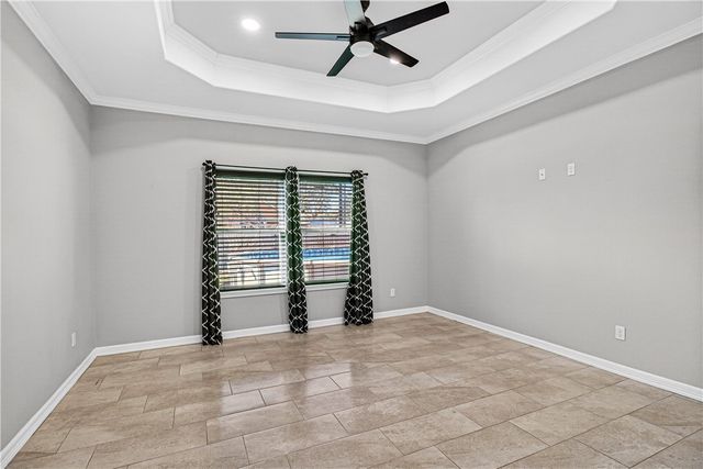 844 S Whitney St, Aransas Pass, TX 78336