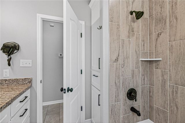 844 S Whitney St, Aransas Pass, TX 78336