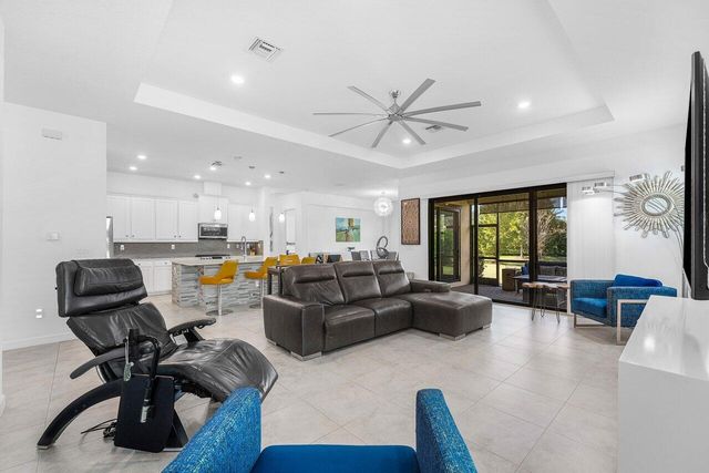 1119 Arrowhead Point Road, Loxahatchee, FL 33470