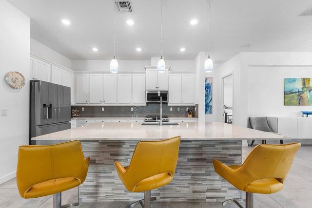 1119 Arrowhead Point Road, Loxahatchee, FL 33470