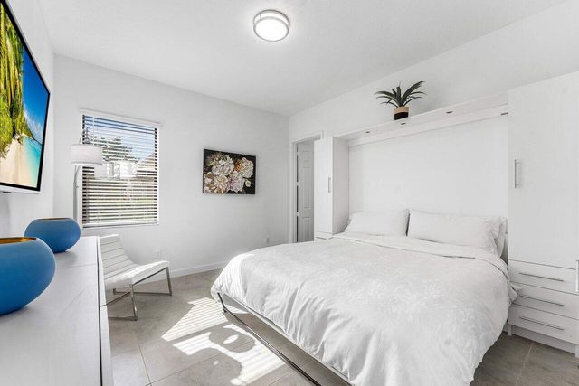 1119 Arrowhead Point Road, Loxahatchee, FL 33470