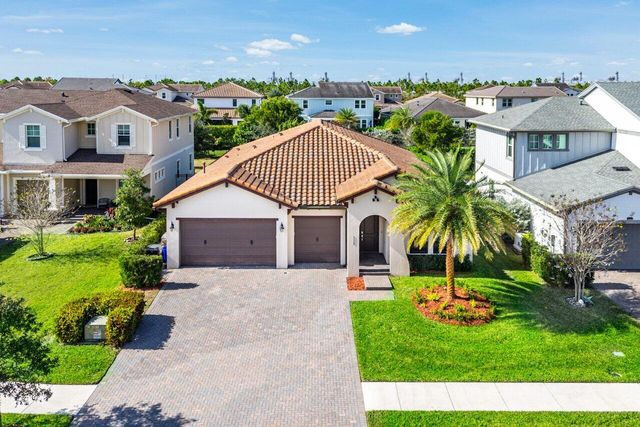 1119 Arrowhead Point Road, Loxahatchee, FL 33470