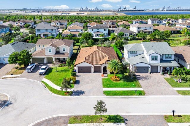 1119 Arrowhead Point Road, Loxahatchee, FL 33470