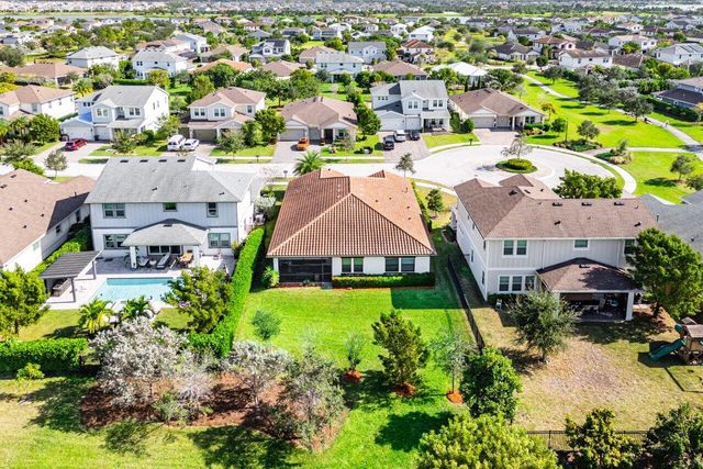 1119 Arrowhead Point Road, Loxahatchee, FL 33470