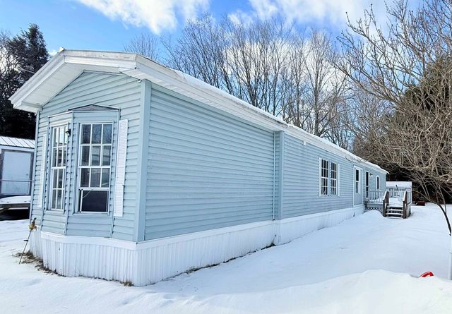 79 Katy Win West, Johnson, VT 05656