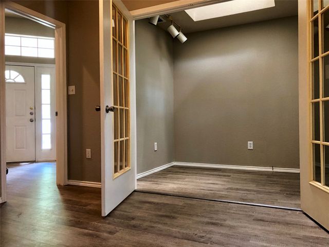 455 Strata Drive, Denton, TX 76201