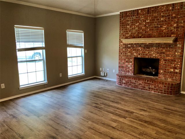 455 Strata Drive, Denton, TX 76201