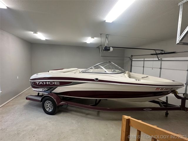 801 W Peoria Avenue, Morris, OK 74445