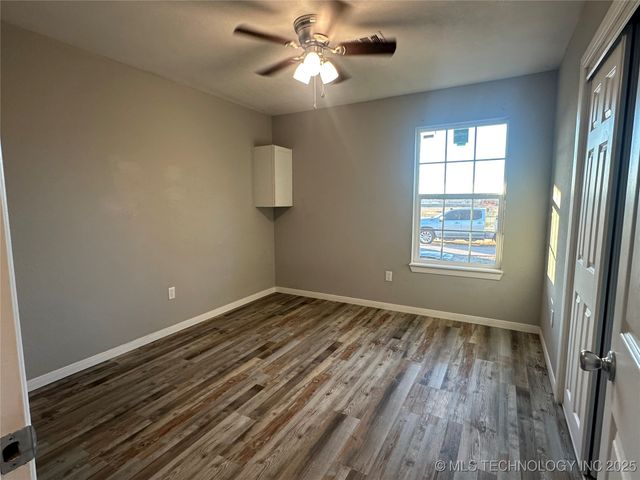 801 W Peoria Avenue, Morris, OK 74445