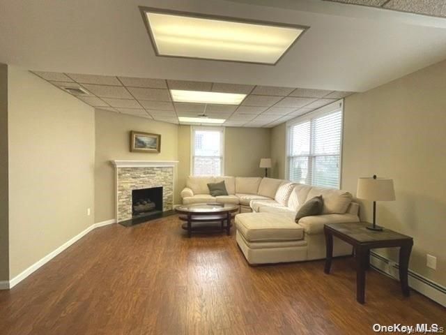 20 Dewey Street 1, Huntington, NY 11743