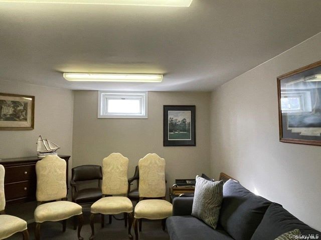 20 Dewey Street 1, Huntington, NY 11743