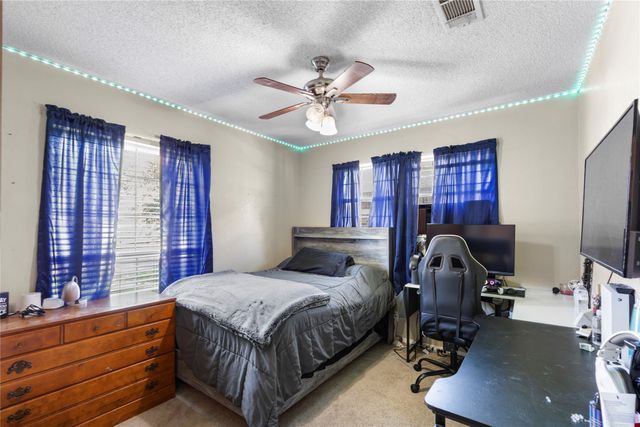 746 S Valentine Drive, Sherman, TX 75090