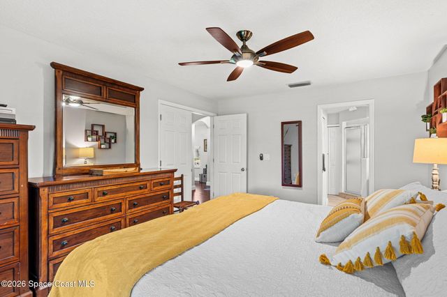 676 Sheridan Woods Drive, Melbourne, FL 32904