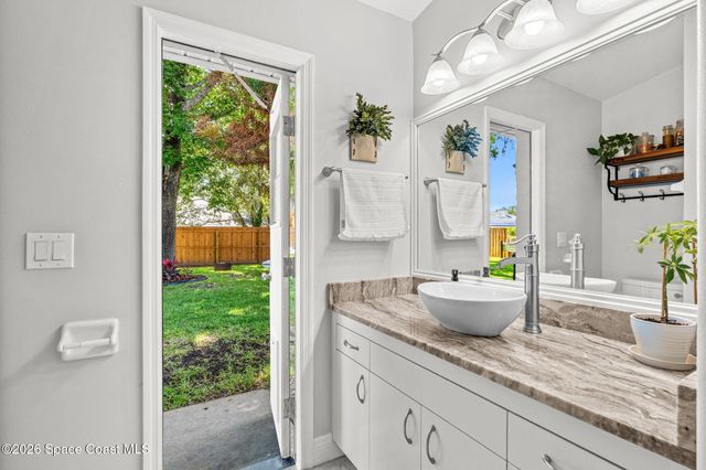 676 Sheridan Woods Drive, Melbourne, FL 32904