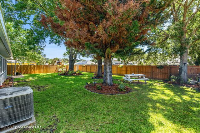 676 Sheridan Woods Drive, Melbourne, FL 32904