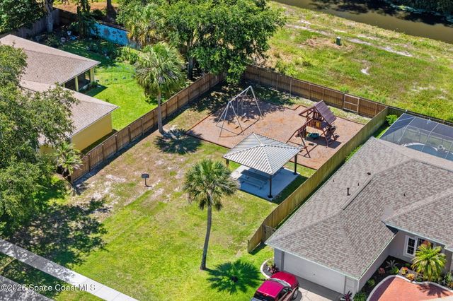 676 Sheridan Woods Drive, Melbourne, FL 32904