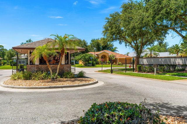 676 Sheridan Woods Drive, Melbourne, FL 32904