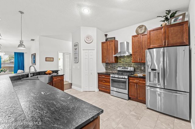 676 Sheridan Woods Drive, Melbourne, FL 32904