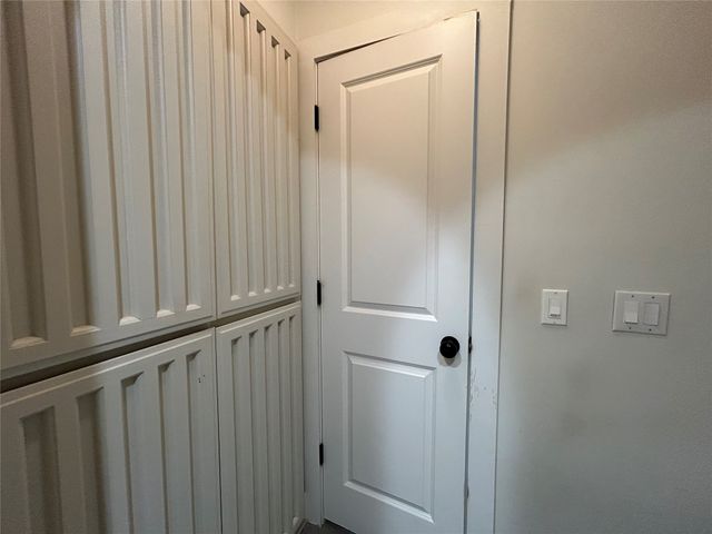8826 S 65th East Place, Tulsa, OK 74133