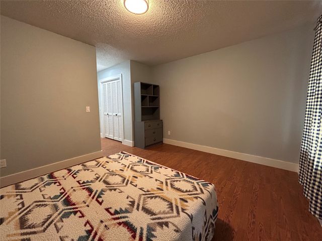 8826 S 65th East Place, Tulsa, OK 74133