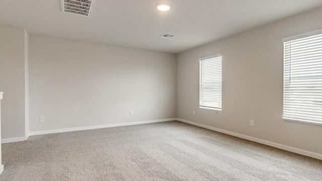 7709 Three Woods Lane, Yukon, OK 73099