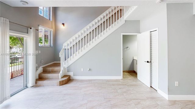 10101 SW 154th Cir Ct 107, Miami, FL 33196
