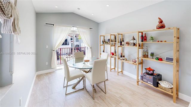 10101 SW 154th Cir Ct 107, Miami, FL 33196