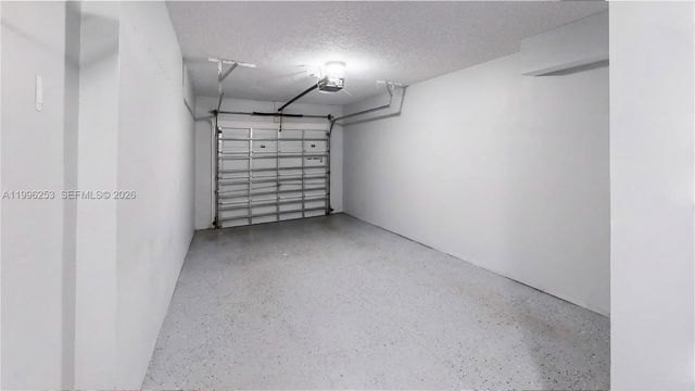 10101 SW 154th Cir Ct 107, Miami, FL 33196