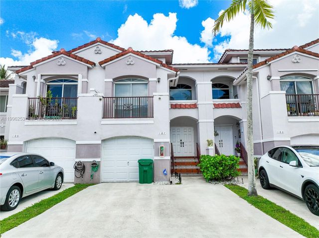 10101 SW 154th Cir Ct 107, Miami, FL 33196