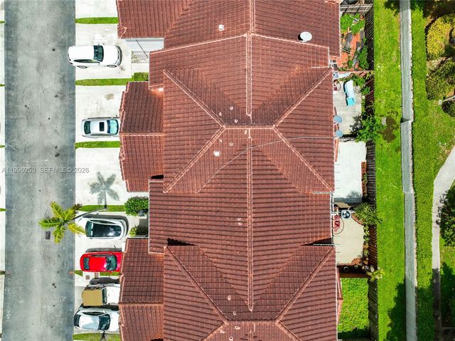 10101 SW 154th Cir Ct 107, Miami, FL 33196